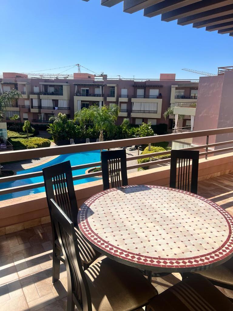 Appartement Luxury Pool View Garden *